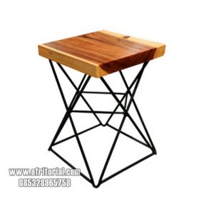 Bangku Cafe Bar Kotak Kayu Trembesi Kaki Besi
