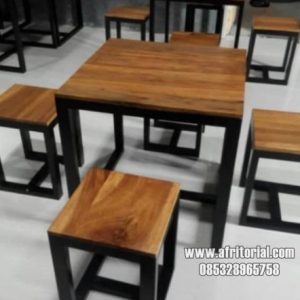 Kursi meja cafe minimalis rangka besi dan kayu jati
